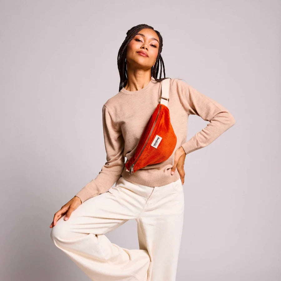 Olivia Velvet Banana bag - Brick