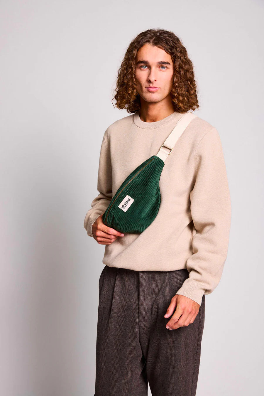 Olivia Velvet Banana bag - Pine Green