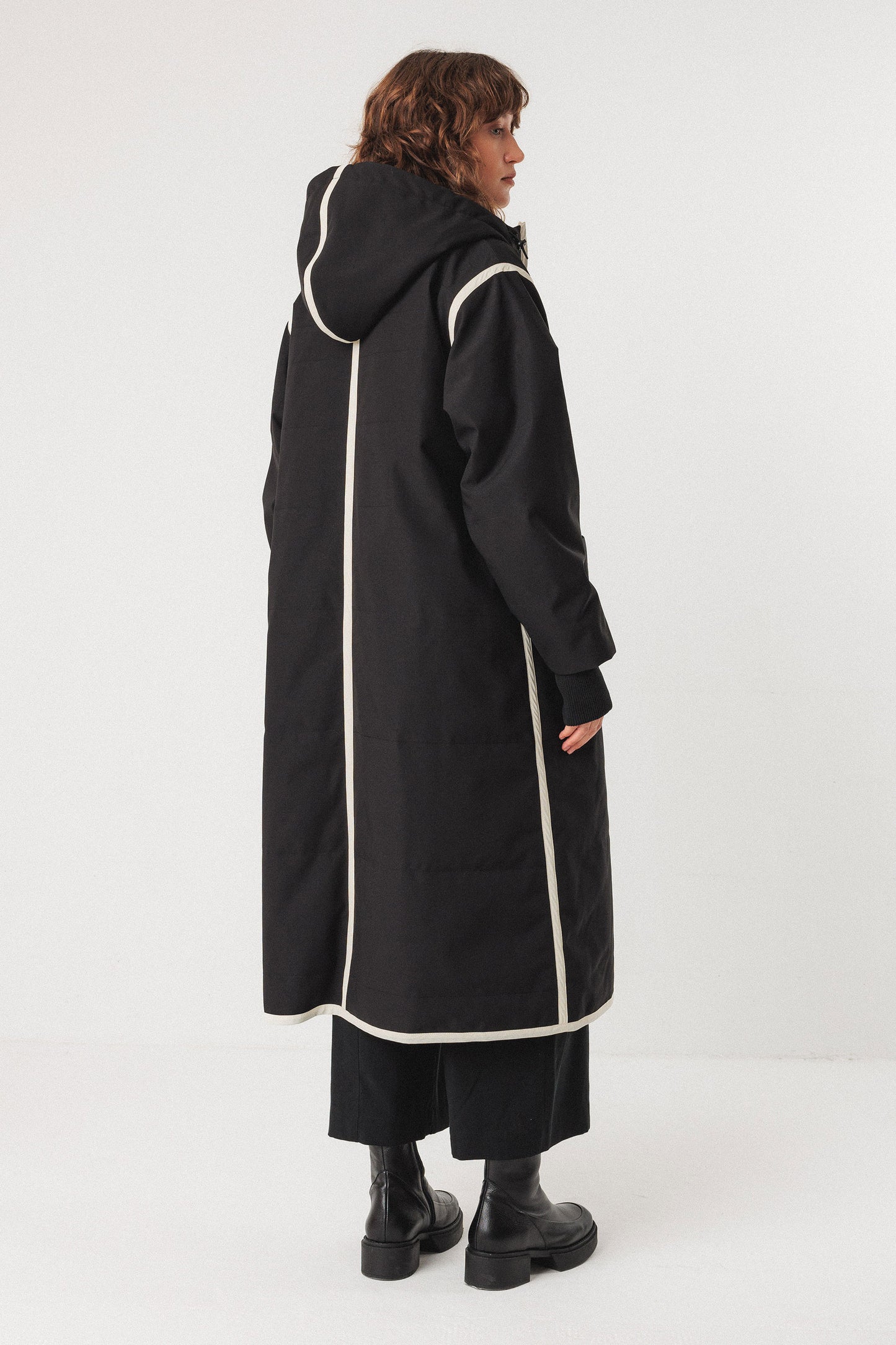 Garai Coat - Black