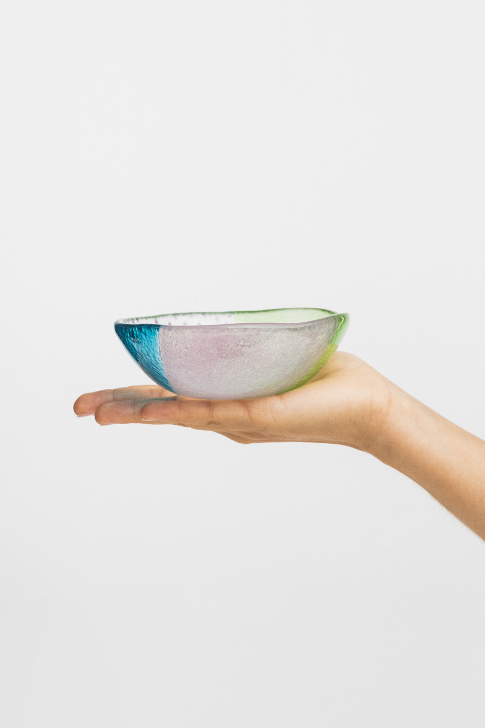 Glass Bowl M Floating Hues - Multicolor
