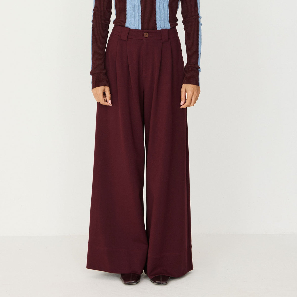 Nia Trousers - Burgundy