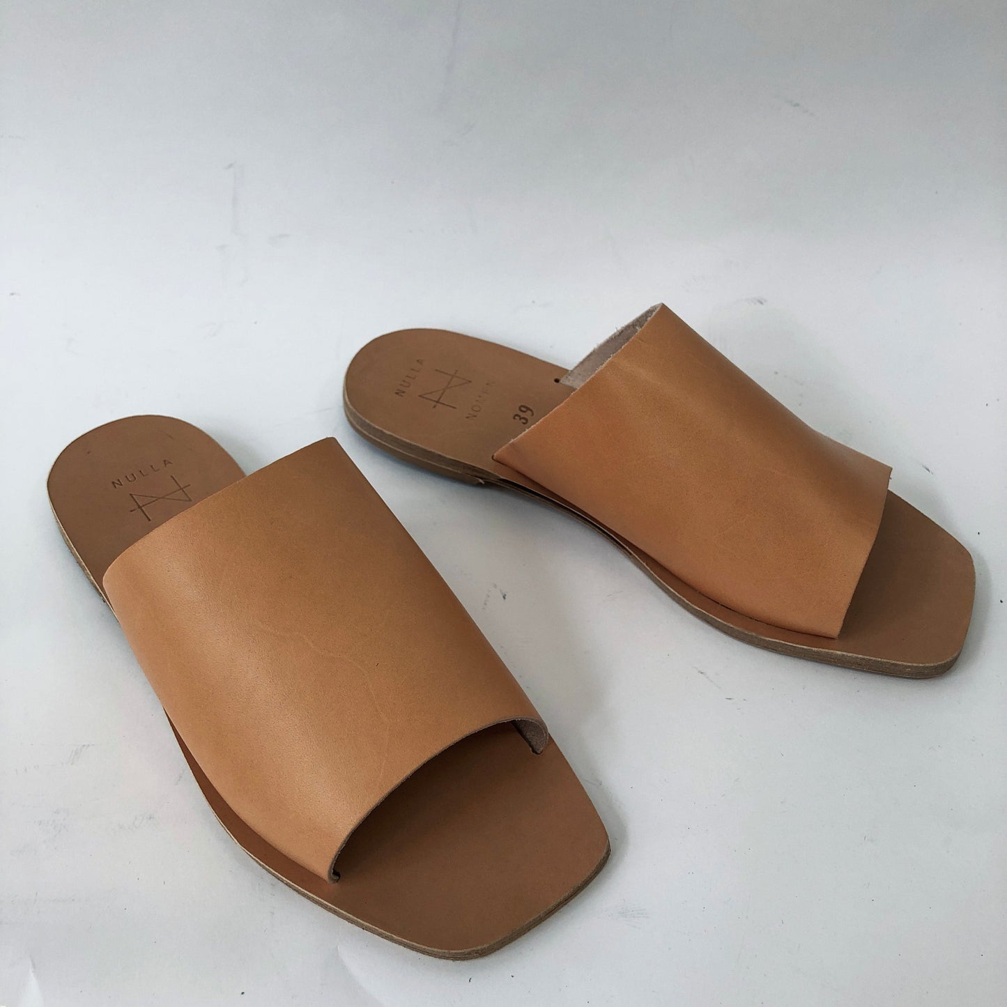 Nulla Nomen Square Toe Slipper - Natural