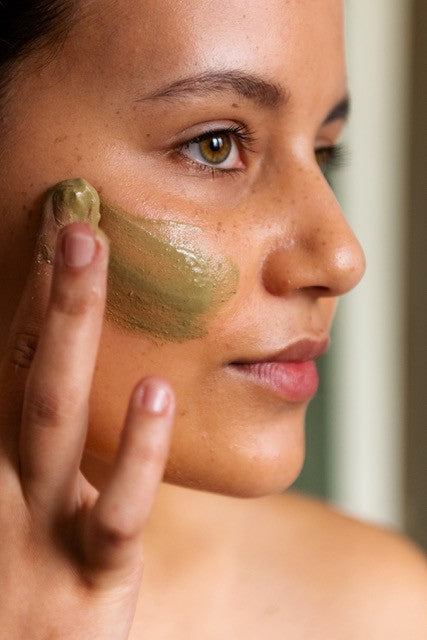 Face Mask Green Clay & Moringa Powder