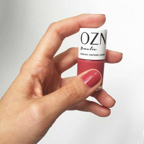 OZN Nail Polish Amelie